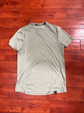 Men's Lightweight Crew Neck workout T-Shirt in Sage Green